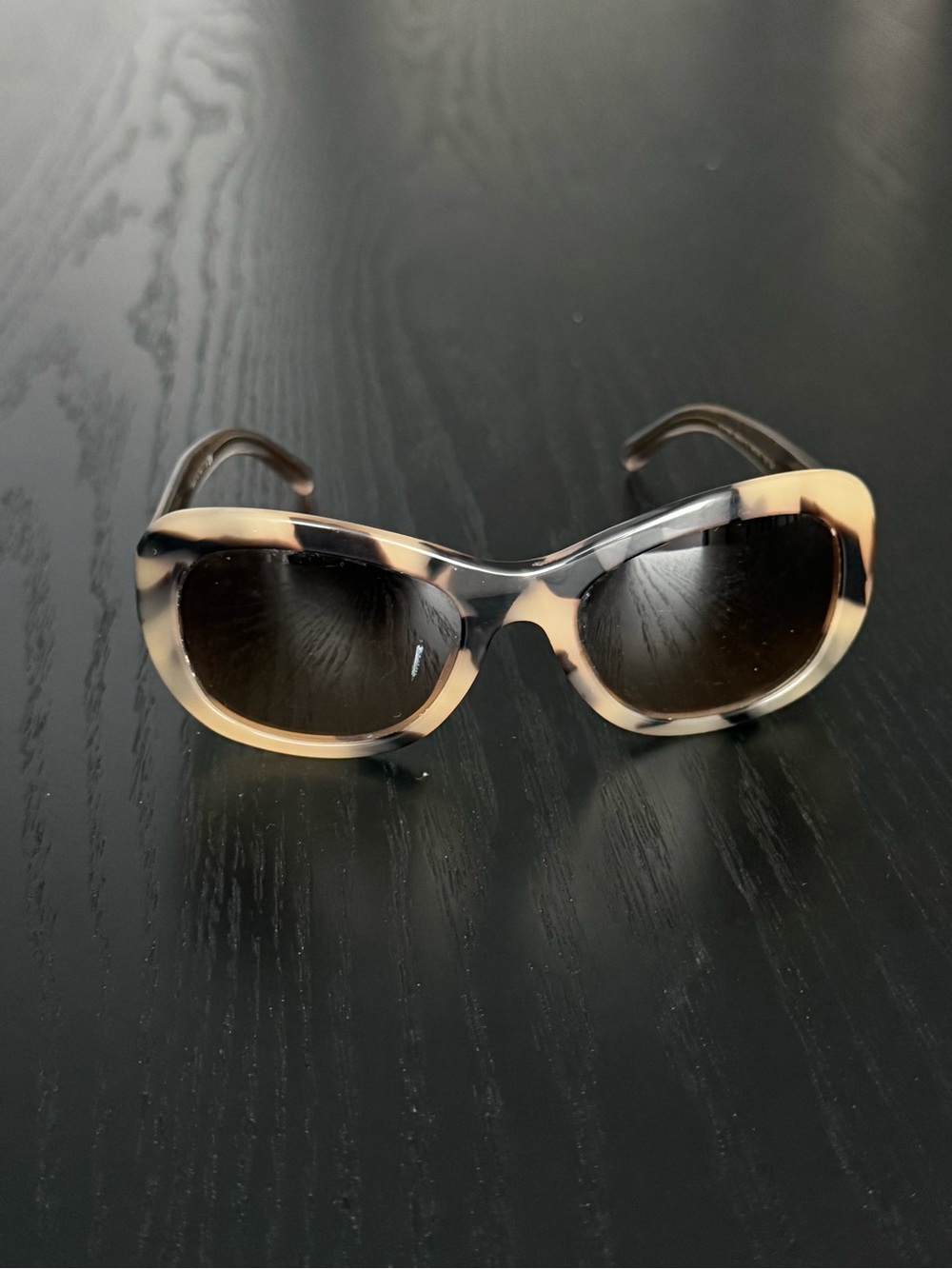 Burberry Beige Tortoise Square Sunglasses